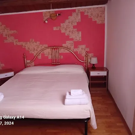 فندق مبيت وإفطار Il Vecchio Portico