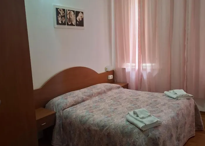 Il Vecchio Portico 3* تشيزينا