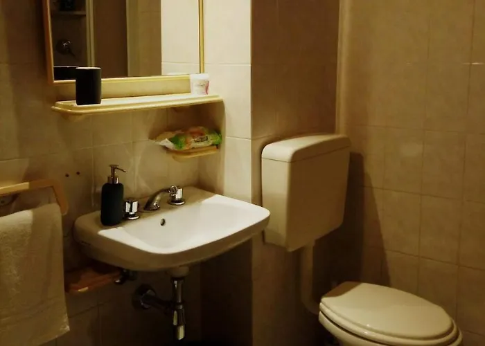 Il Vecchio Portico تشيزينا